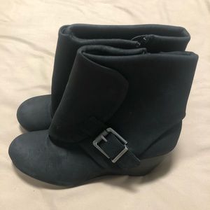 Wedge ankle boots
